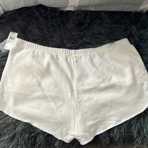 NWT Grayson/Threads Shorts